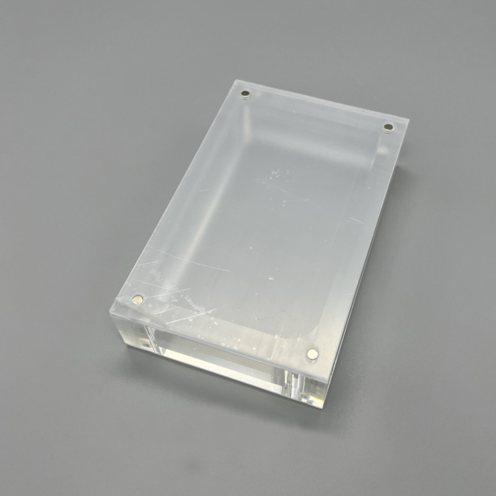 Scatola acrilica magnetica di  - Gaming Console Stand recensione e prezzo